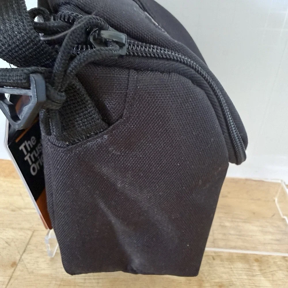 Lowepro Adventura Ultra Zoom 100 Camera Shoulder Bag for Mirrorless and Ultra-Zo